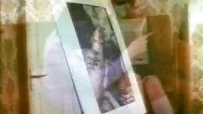 Όμορφη κοκκινομάλλα ιαπωνική κοπέλα με μια τριχωτή τρύπα παίρνει fucked από πορνο βιντεο δωρεαν ένα χαριτωμένο