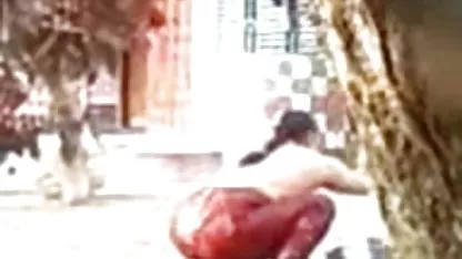 Το σέξι μελαχρινή έσπρωξε δύο κορίτσια ερασιτεχνικο πορνο βιντεο σε μια πρωκτική τρύπα