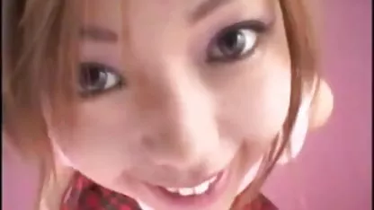 Sexy redhead πόρνη πορνο βιντεο με γκει σε εξοχικό σπίτι με έναν πελάτη
