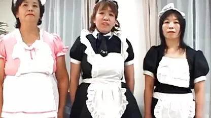 Μετά από γυμναστήριο, το cutie σε σέξι σορτς φέρνει γκει πορνο βιντεο τον εαυτό του να αυνανιστεί με ένα wank