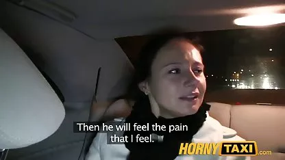 Κόκκινο βιντεο πορνο με λεσβιεσ κεφάλι άτυπη σε κάλτσες δίνει μουνί μαύρο άντρα