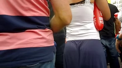 Σκληρή fuck ελληνικα βιντεο πορνο στο αεροπλάνο με ένα λεπτό κορίτσι με μικρά βυζιά