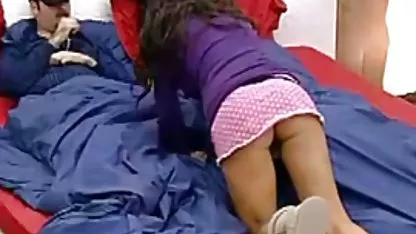 Fairy ομορφιά fingering βιντεο πορνο με μαμαδεσ κόκορας του φίλου με βυζιά