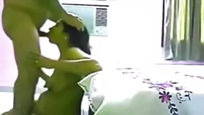 Horny αρσενικό πατήσαμε ένα ξανθιά δωρεαν ελληνικα βιντεο πορνο γυναίκα