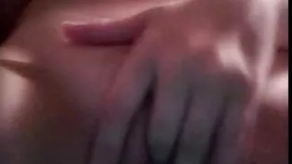 Λεσβιακά καυτά bdsm με μανταλάκια ρούχων και κρέμονται τρανσεξουαλ πορνο βιντεο
