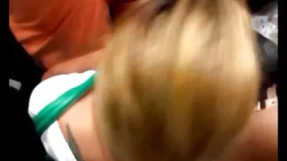 Πλαίσια βιντεο πορνο μασαζ κοπής με ζεστούς άντρες και γυναίκες